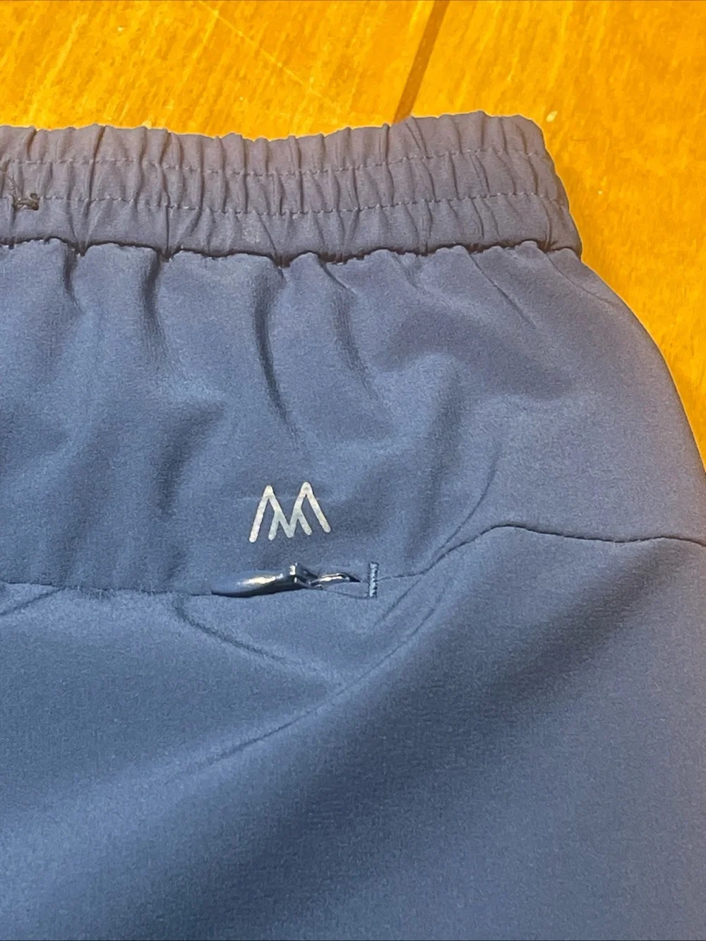 Mizzen+Main Helmsman Elastic Waist Athletic Shorts Blue Size XL Slim 5” Inseam